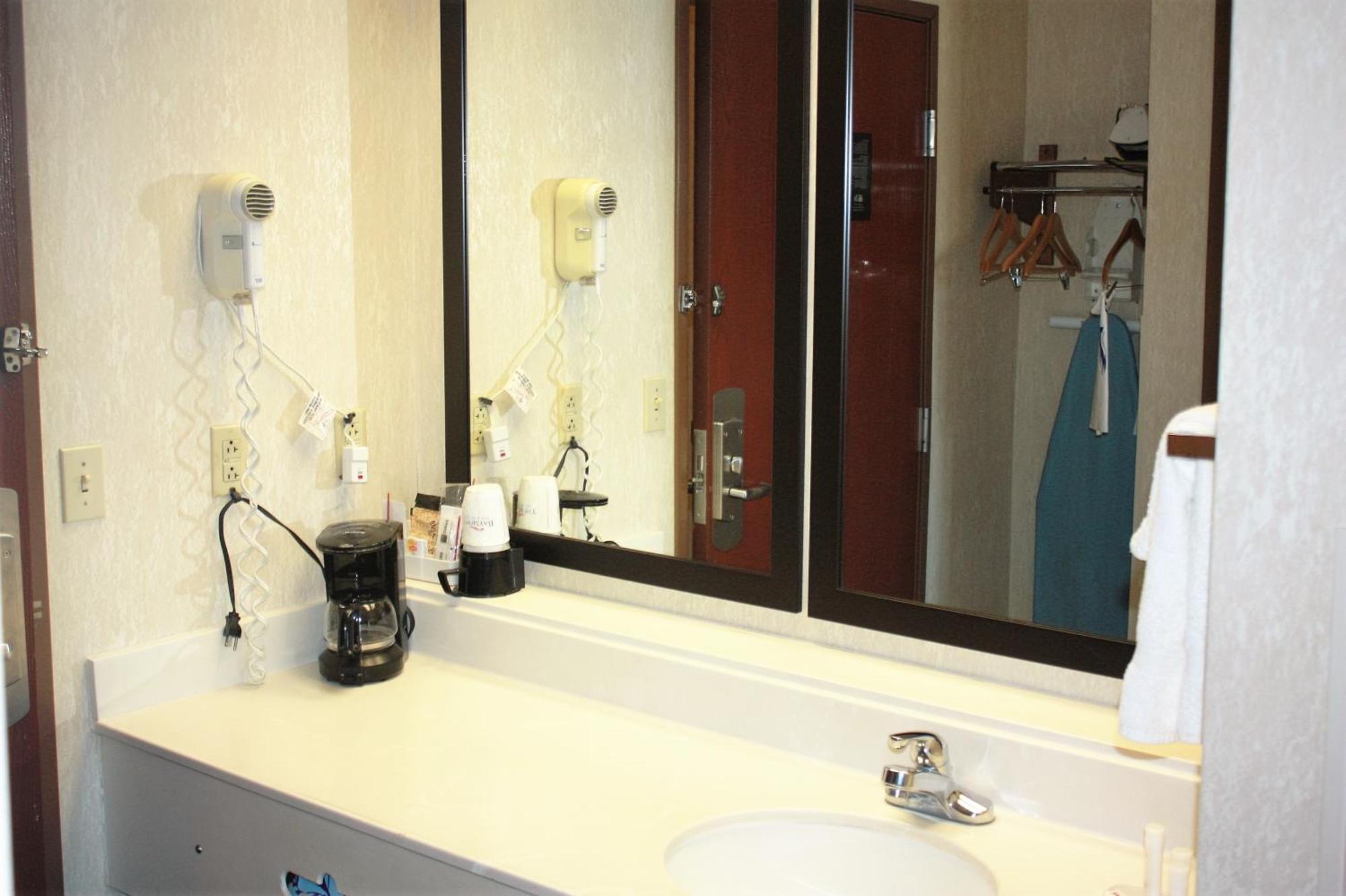 Baymont By Wyndham Jonesboro Hotel Bilik gambar