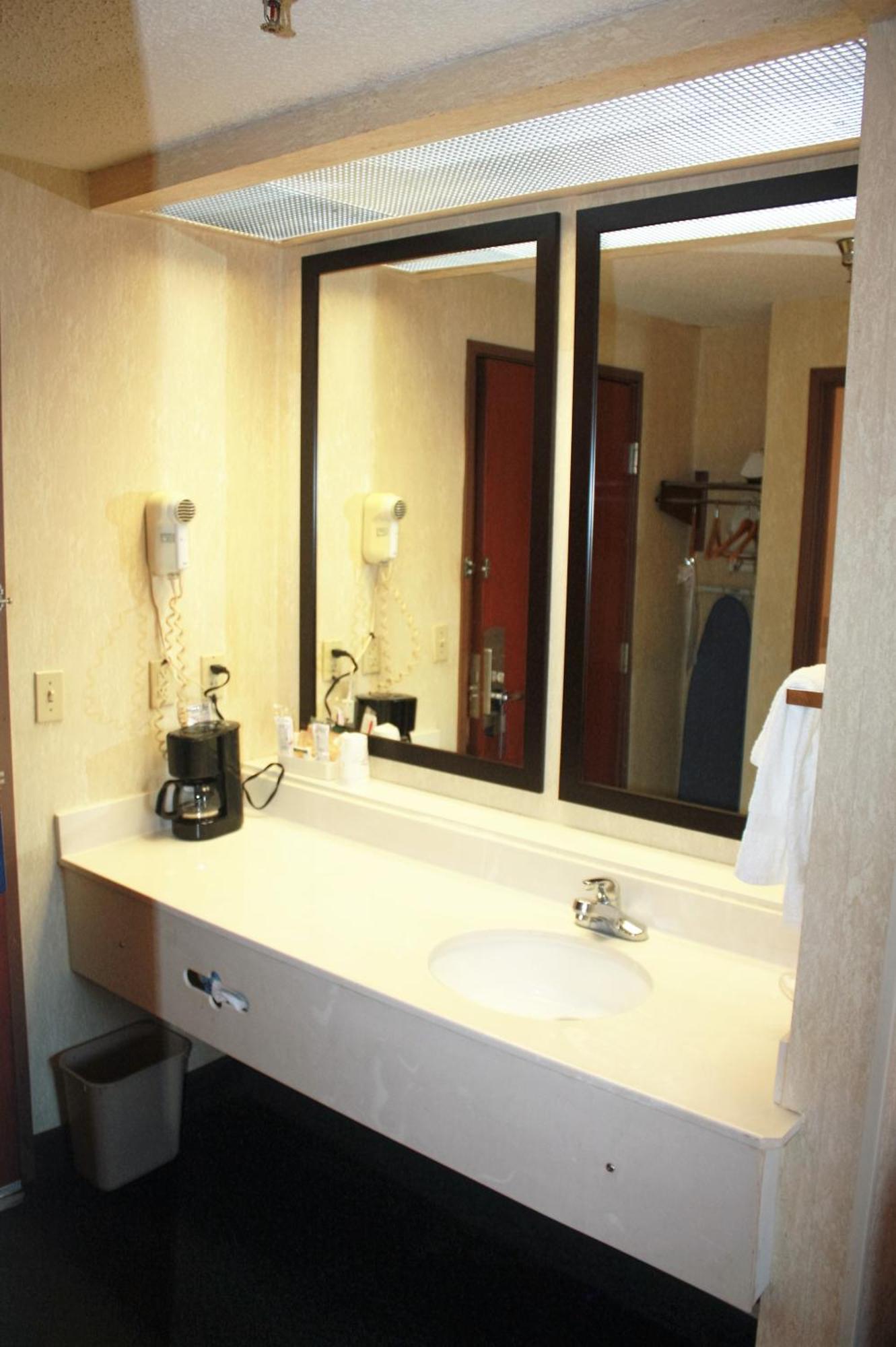 Baymont By Wyndham Jonesboro Hotel Bilik gambar